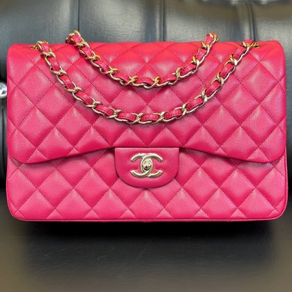 New Rare CHANEL Fuchsia Pink Large Classic Flap Bag Grained Calfskin Gold metal - Picture 1 of 14